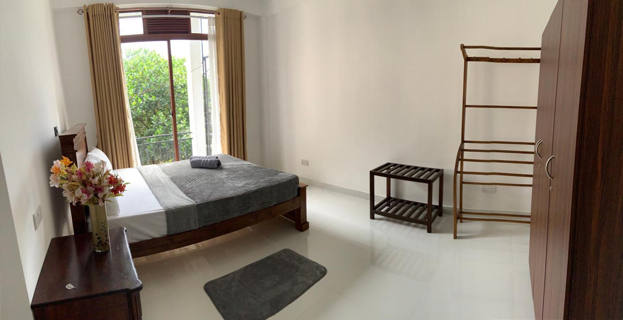 Golden King Residence - Free Pickup From Kandy Railway Station Exterior foto