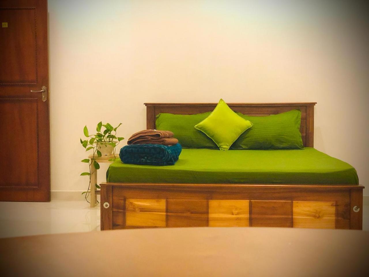 Golden King Residence - Free Pickup From Kandy Railway Station Habitación foto